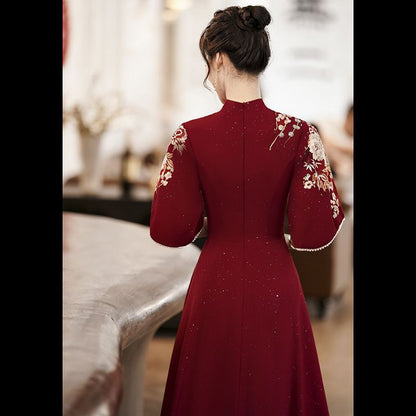 Short-Sleeve Floral Embroidered Midi Bridal Qipao