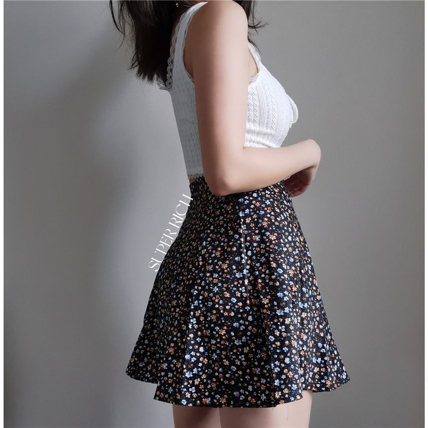 Floral Print A-Line Mini Skirt