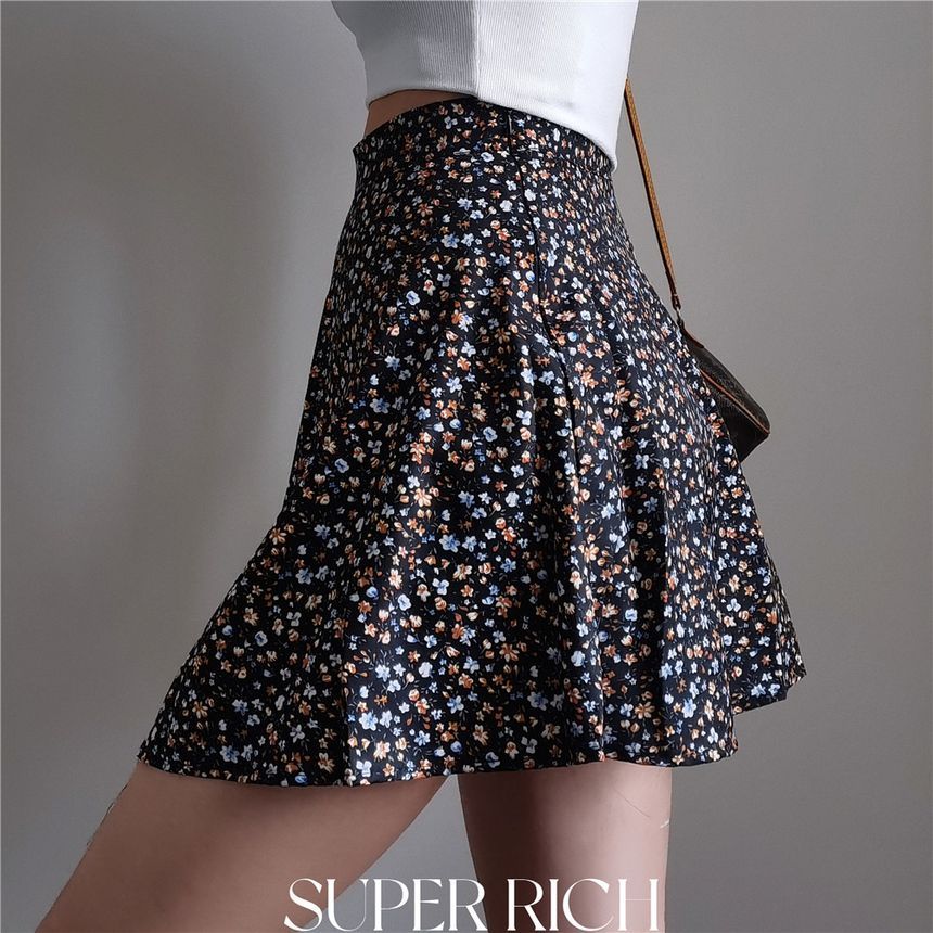 Floral Print A-Line Mini Skirt