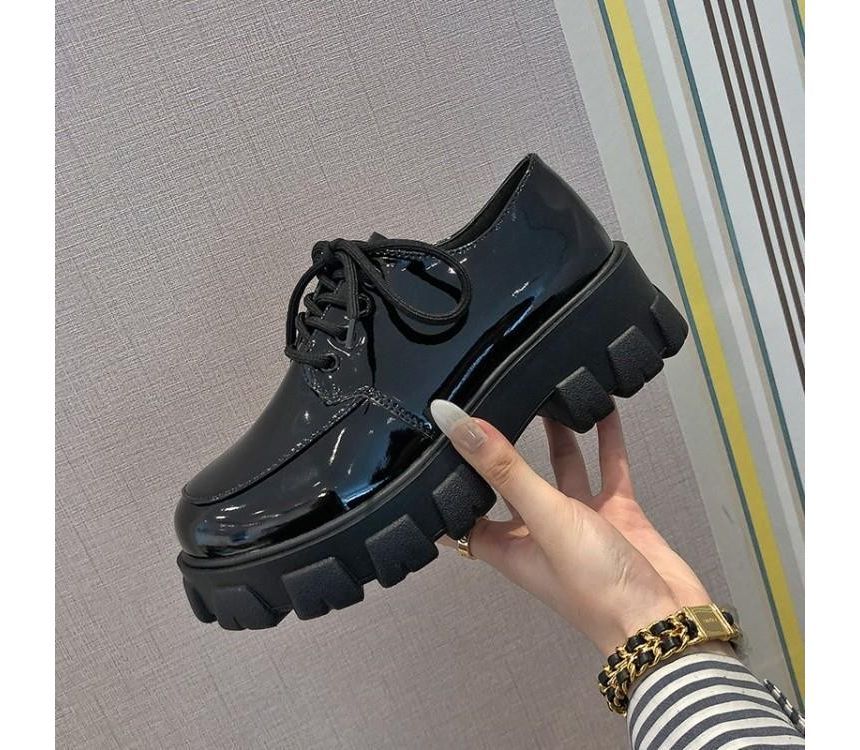 Lace-Up Platform Patent Shoes