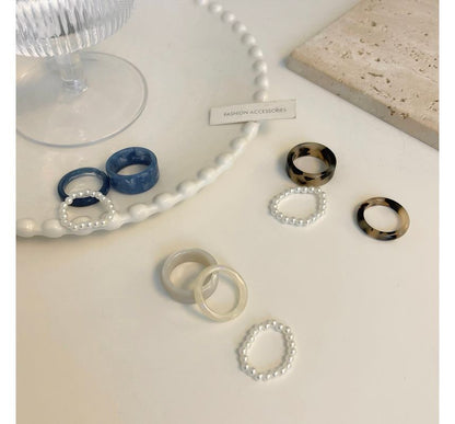 Set Of 3: Resin Ring + Faux Pearl Ring