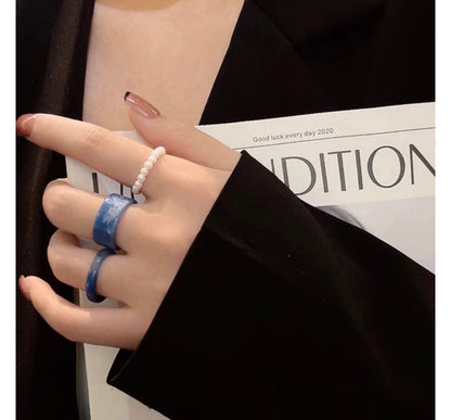 Set Of 3: Resin Ring + Faux Pearl Ring