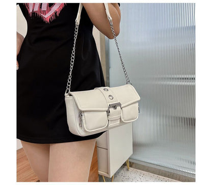 Chain Strap Buckled Shoulder Bag