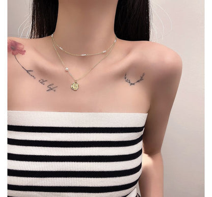 Floral Pearl Faux Necklace