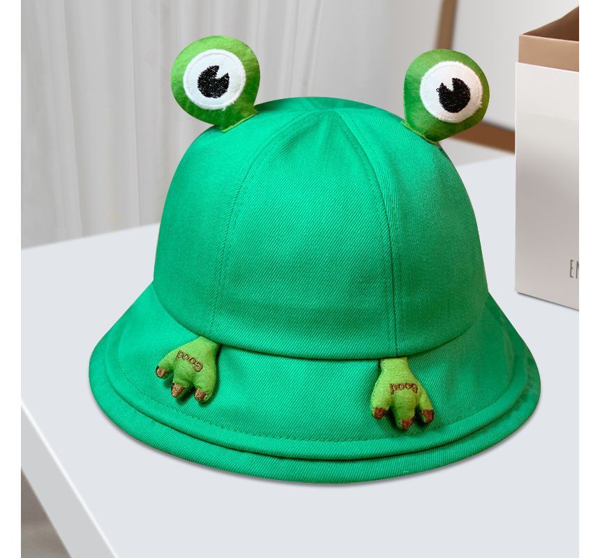 Frog Detail Bucket Hat