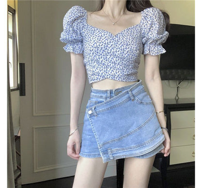 Puff-Sleeve Floral Cropped Blouse