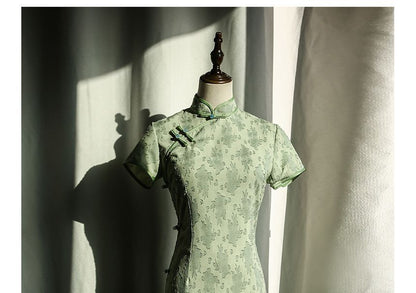 Short-Sleeve Floral Qipao