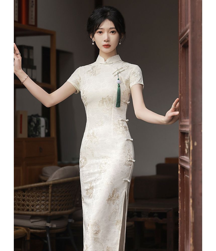 Short-Sleeve Floral Jacquard Midi Qipao