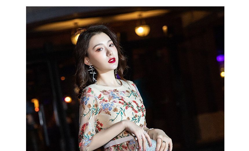 Elbow-Sleeve Floral A-Line Cocktail Dress