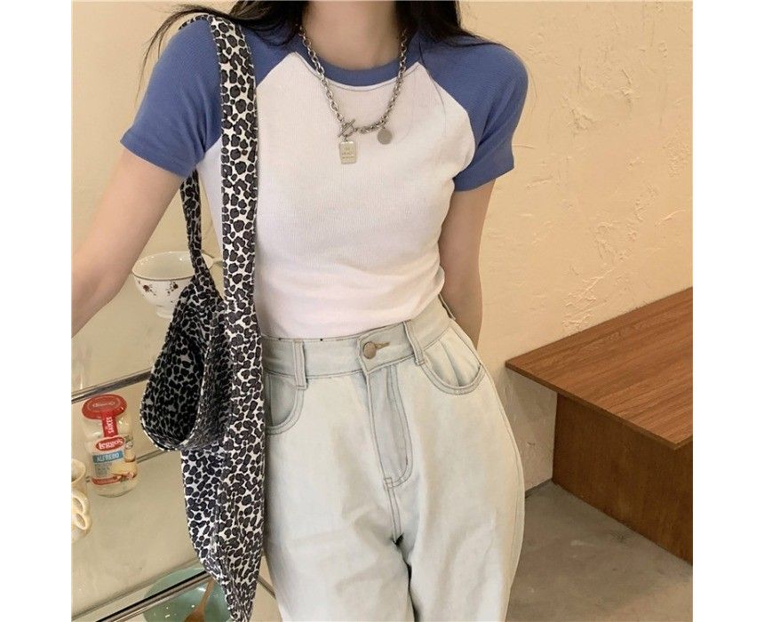 Short-Sleeve Raglan T-Shirt