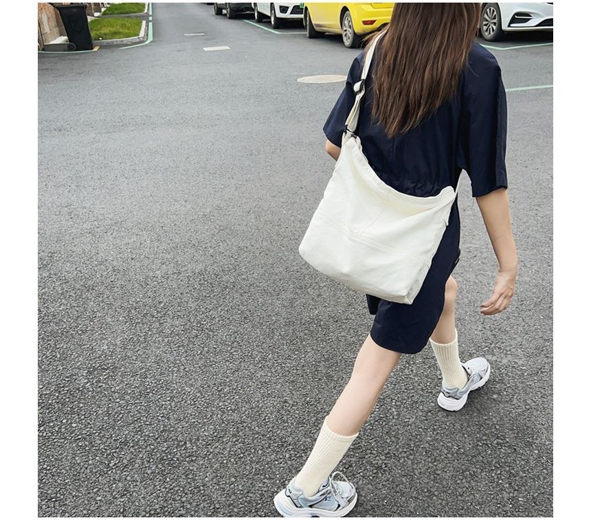 Canvas Shoulder Bag