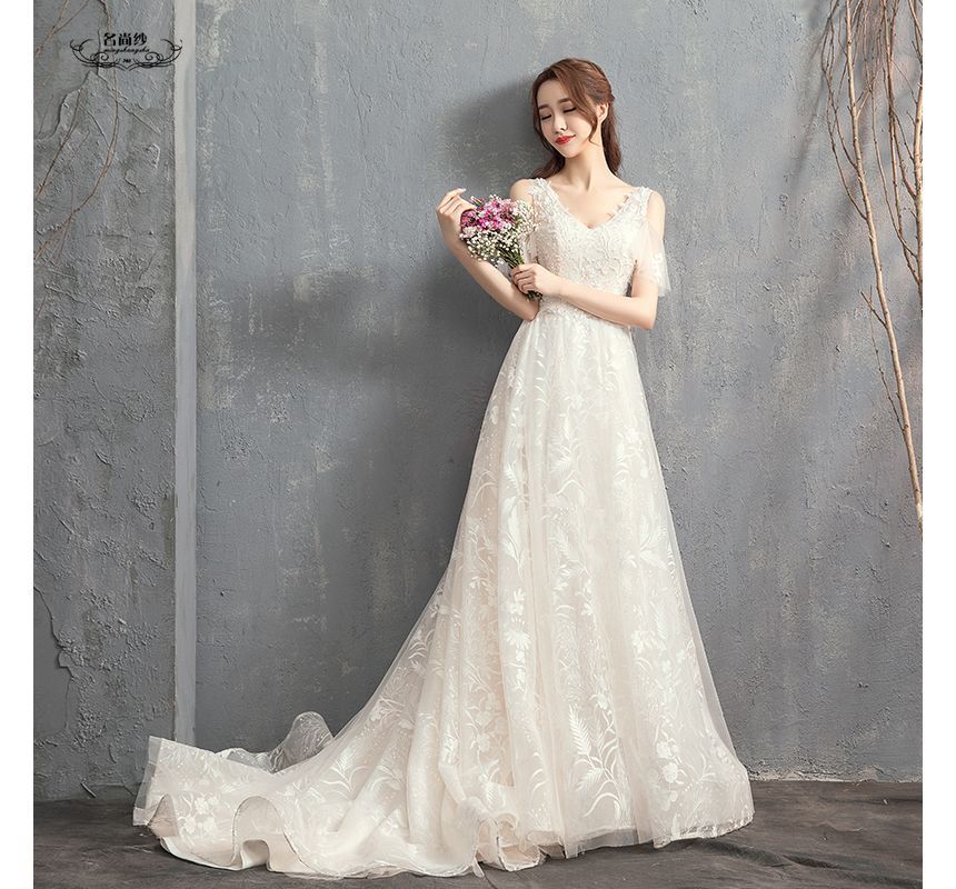 Short-Sleeve Cold-Shoulder V-Neck Wedding A-Line Gown