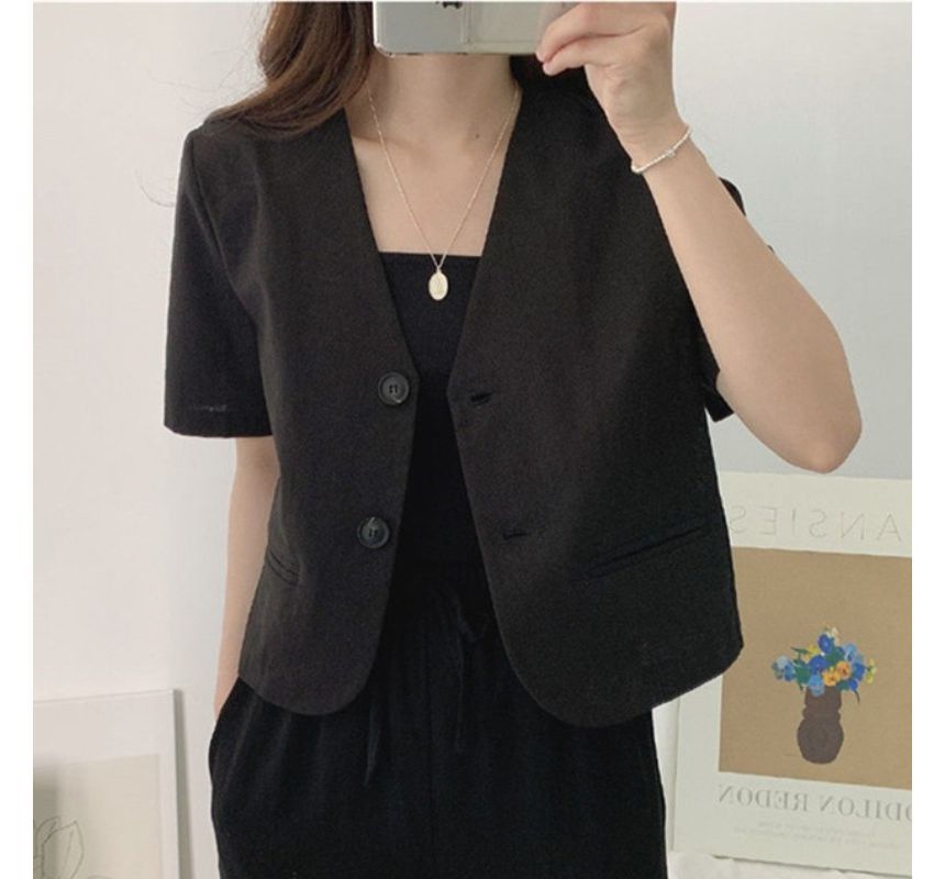 Short-Sleeve Linen Blazer