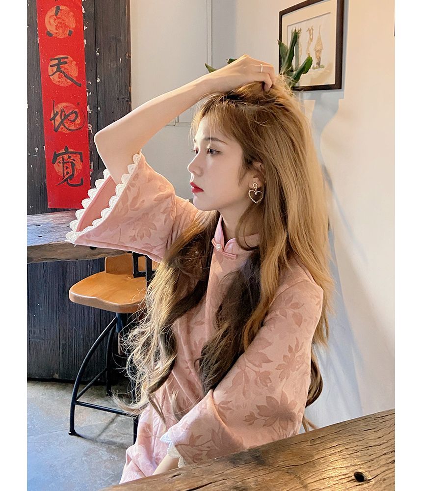 Elbow-Sleeve Floral Lace Trim Qipao / Shawl