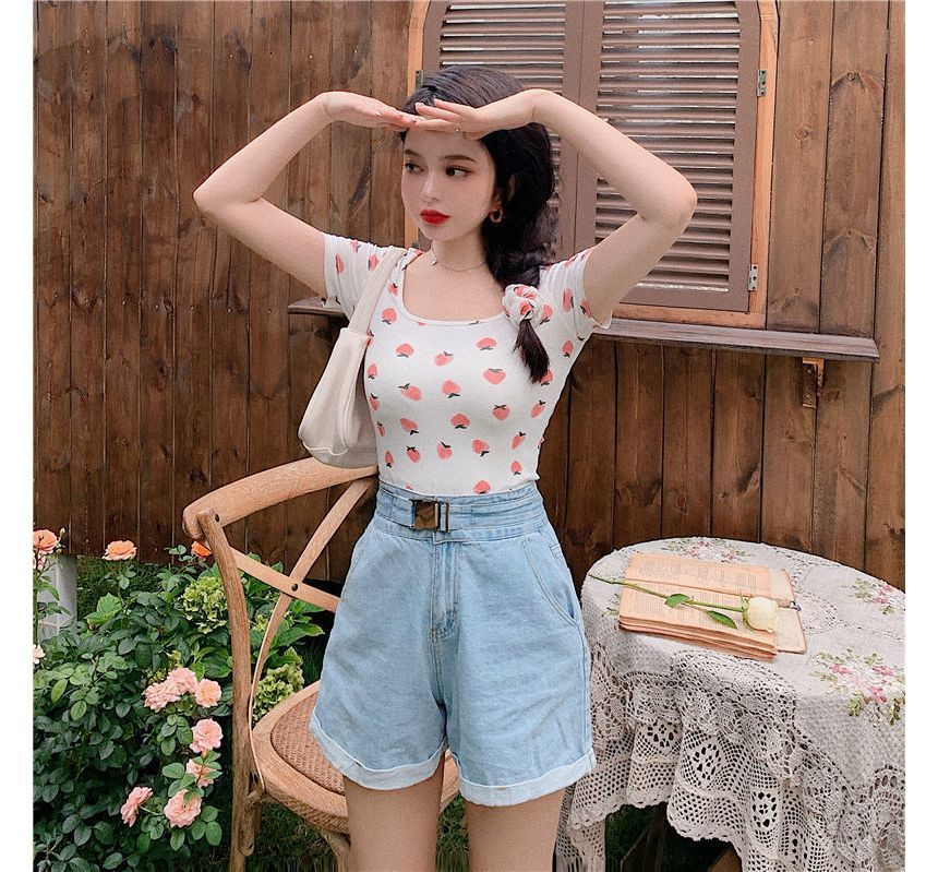 Short-Sleeve Strawberry Print T-Shirt