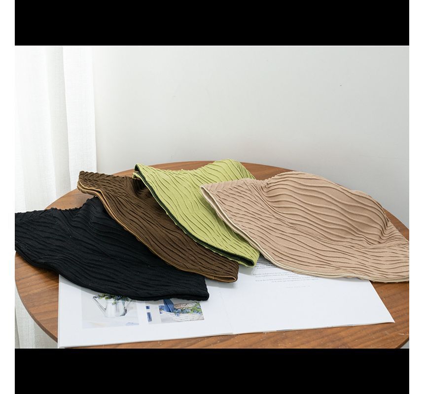 Wavy Texture Reversible Plain Bucket Hat