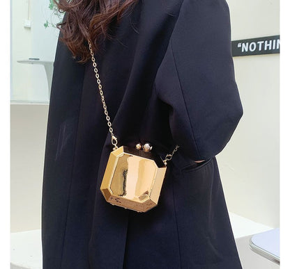 Chain Strap Geometric Crossbody Bag