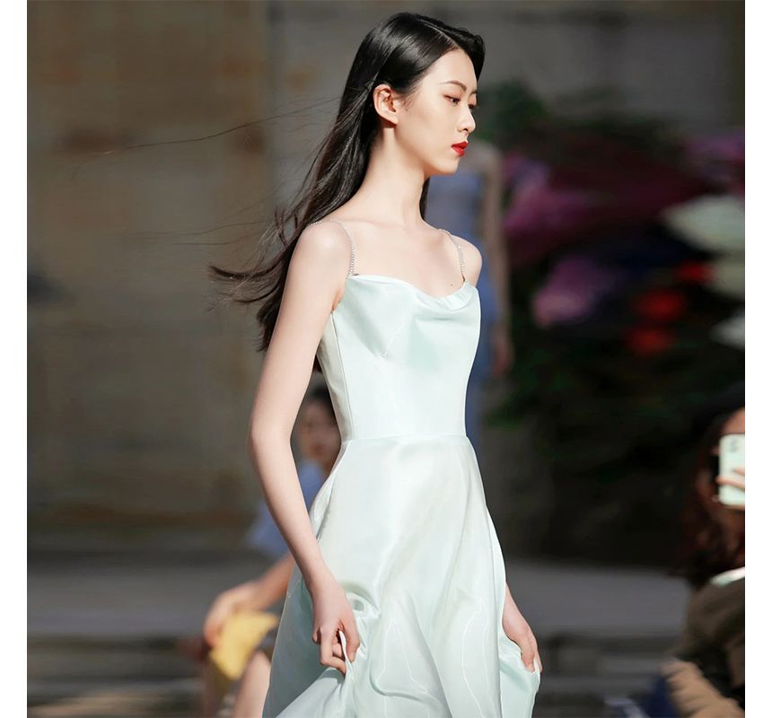 Plain Wedding Gown Spaghetti A-Line Strap