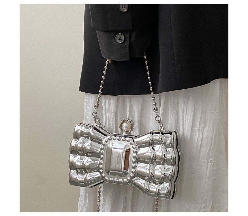 Chain Bow Crossbody Bag
