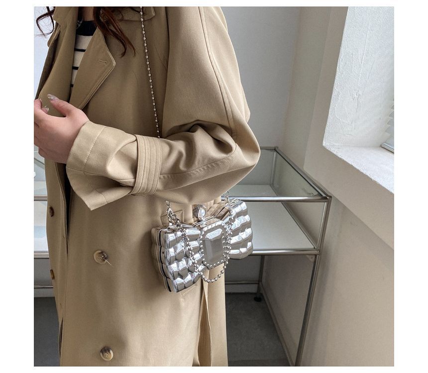 Chain Bow Crossbody Bag