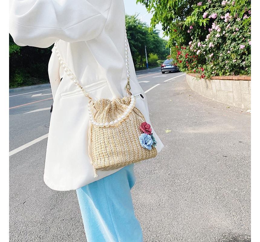 Faux Pearl Strap Woven Bucket Bag