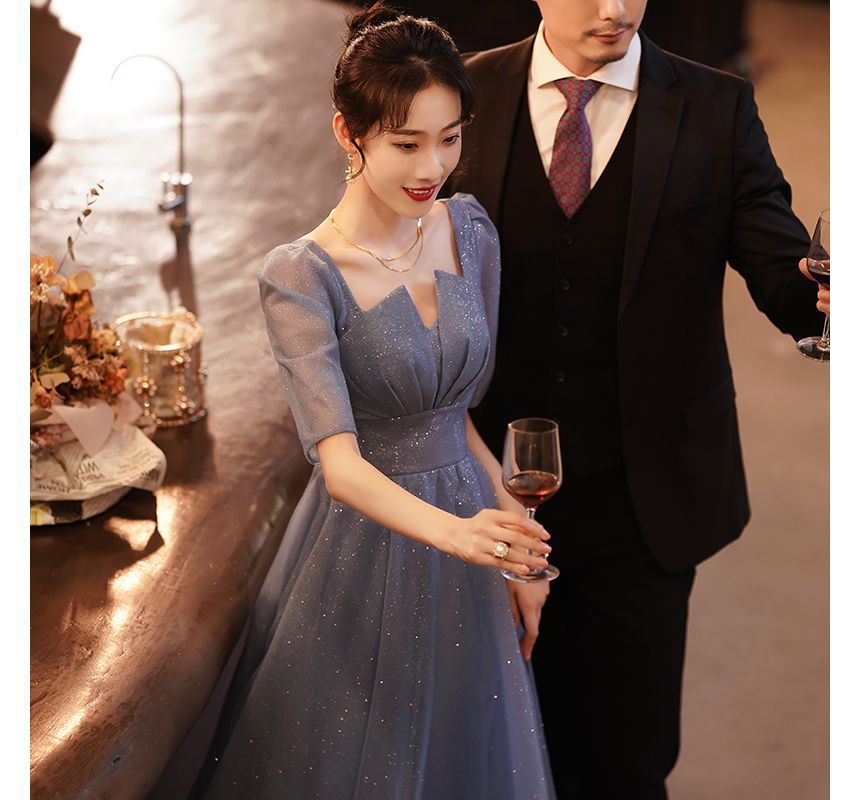 Gown Short-Sleeve Mesh A-Line Evening Notched