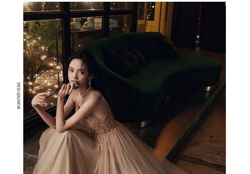 Spaghetti Evening Sequined Gown A-Line Strap Floral