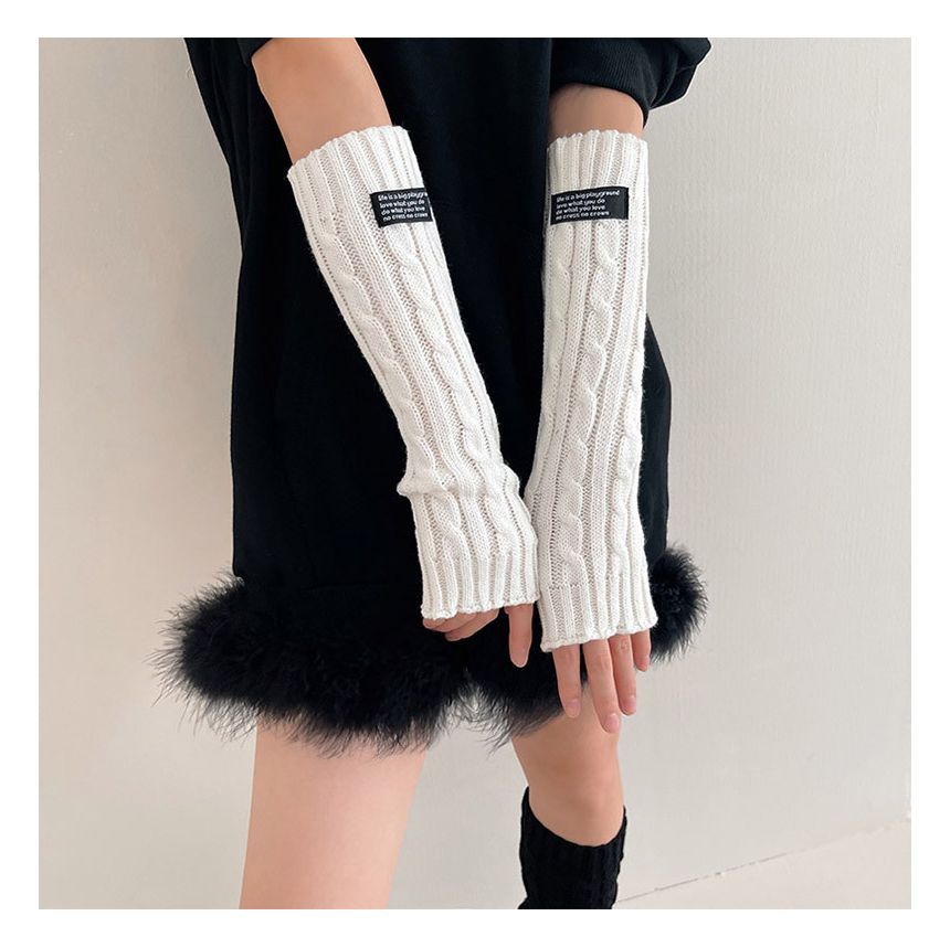 Lettering Knit Gloves