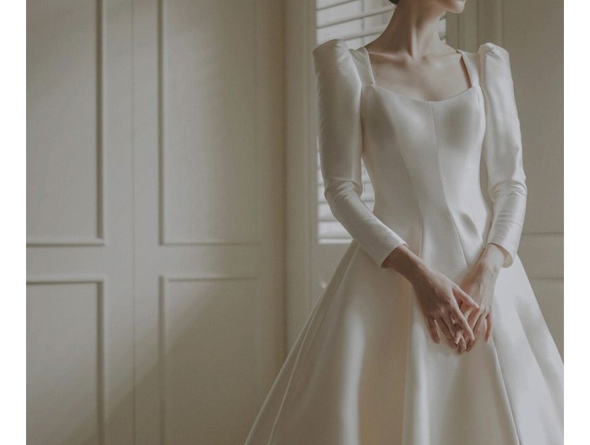 Plain Square-Neck Puff-Sleeve Gown A-Line Wedding