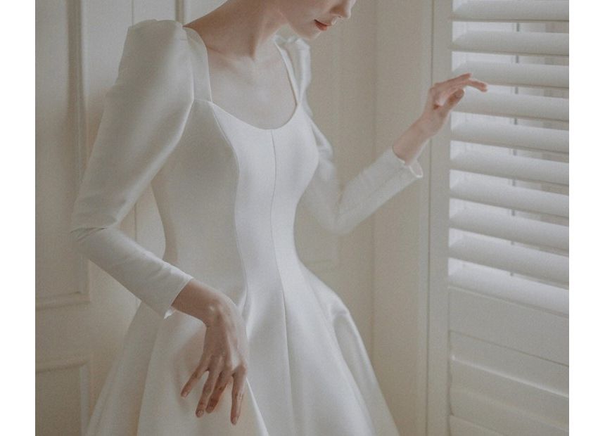 Plain Square-Neck Puff-Sleeve Gown A-Line Wedding