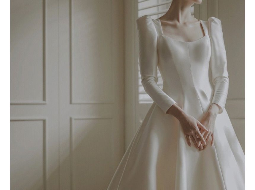Plain Square-Neck Puff-Sleeve Gown A-Line Wedding