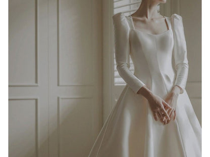 Plain Square-Neck Puff-Sleeve Gown A-Line Wedding