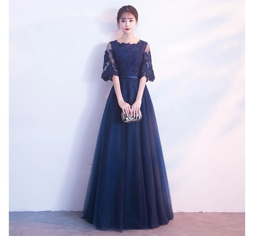 Floral Short-Sleeve A-Line Gown Evening Embroidered