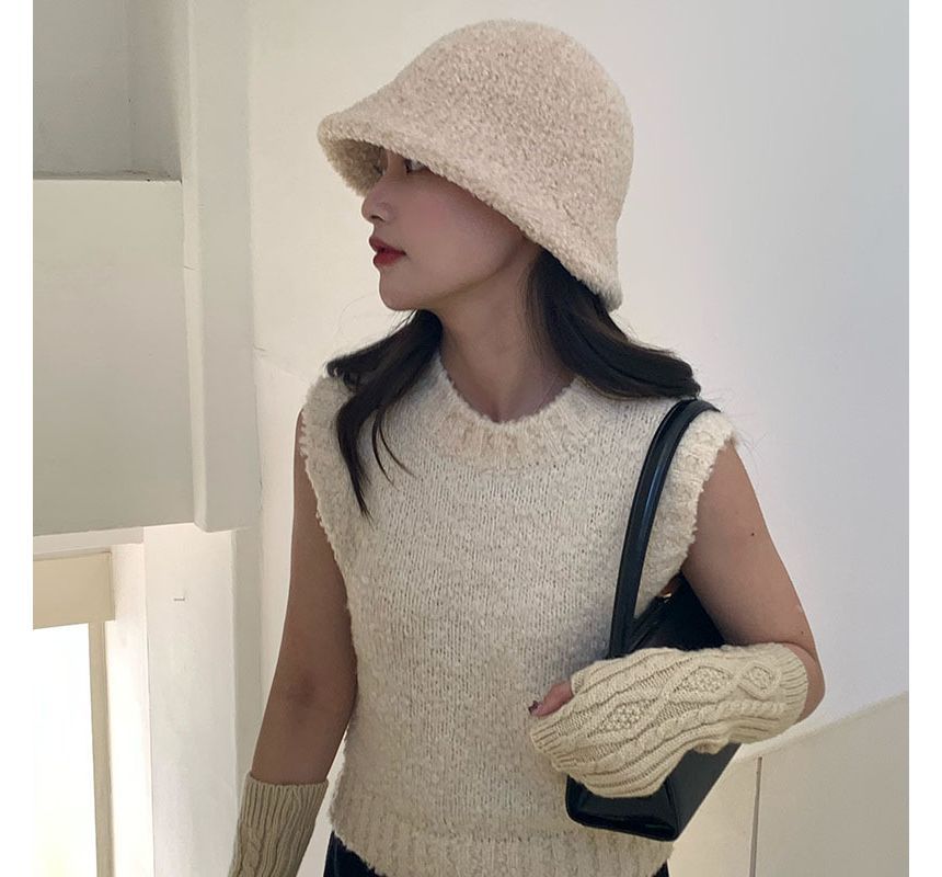 Chenille Plain Bucket Hat