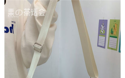 Lightweight Plain Zip Belt Bag