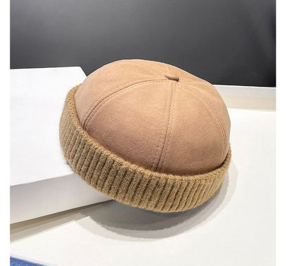 Plain Docker Hat