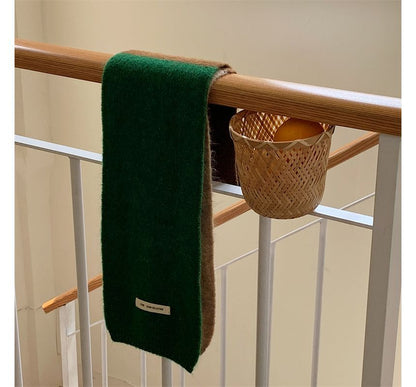 Knit Scarf Block Applique Color Lettering