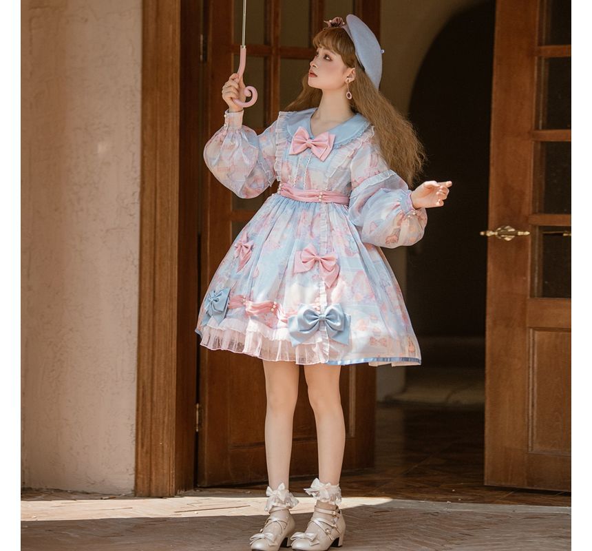 Robe Lolita à manches bouffantes et imprimé floral avec nœud (différents modèles)