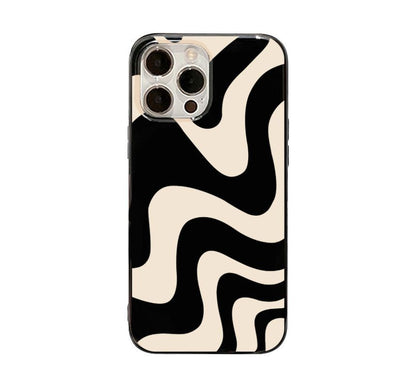Wavy Print Phone Case