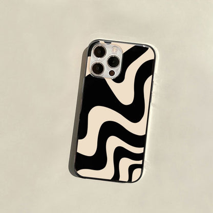 Wavy Print Phone Case