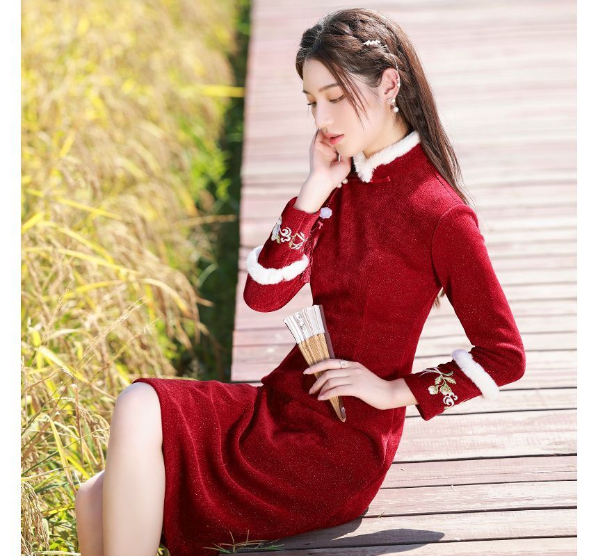 Long-Sleeve Fleece Trim Floral A-Line Qipao