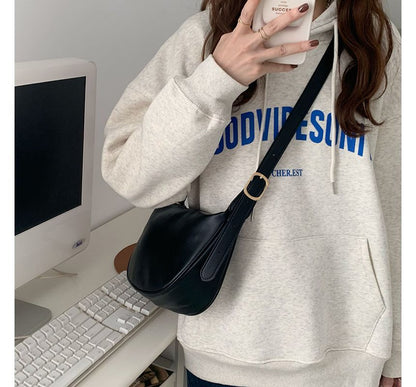 Faux Leather Zipper Crossbody Plain Hobo Bag