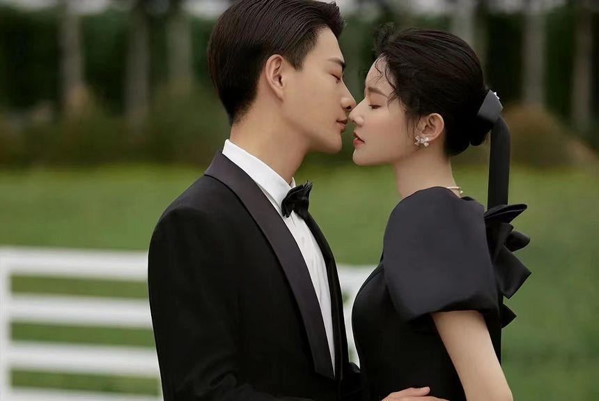 Evening Gown V-Neck Short-Sleeve Plain A-Line