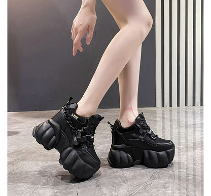 Platform Tag Chain Detail Sneakers