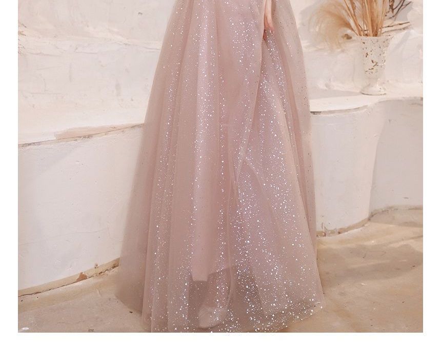 Short-Sleeve Sequined V-Neck Mesh A-Line Gown Evening