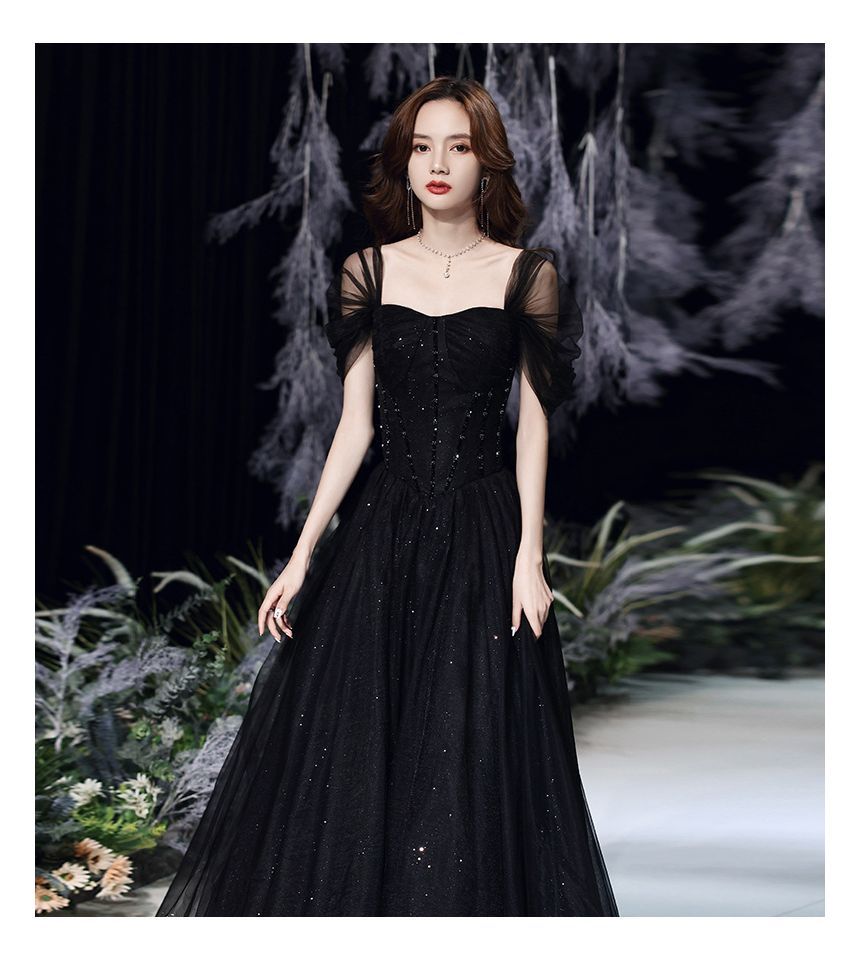 Short-Sleeve Square Neck Mesh Evening Gown