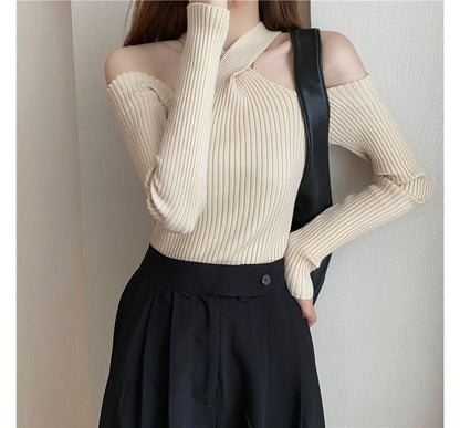 Long-Sleeve Cold-Shoulder Top Plain Halter Knit