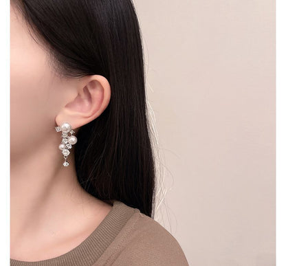 Pearl Drop Earring Rhinestone Faux