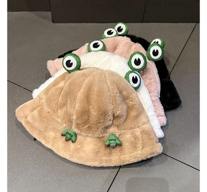 Frog Chenille Bucket Hat