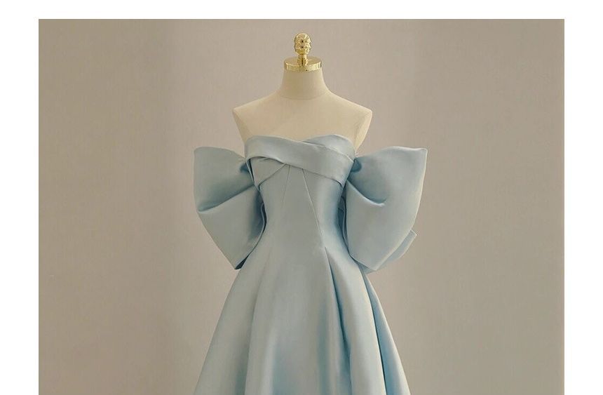 Strapless Plain Bow A-Line Evening Gown